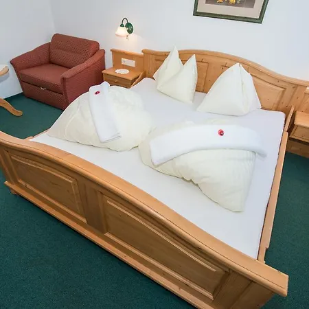 Ederhof 4* Schlanitzen