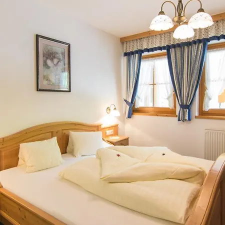 Ederhof 4*