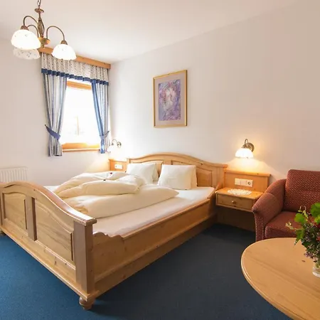 Aparthotel Ederhof 4*