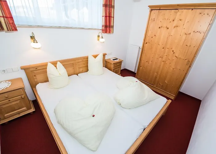 Ederhof Apartmanhotel