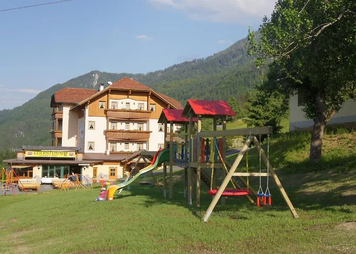 Ederhof Apartmanhotel 4*